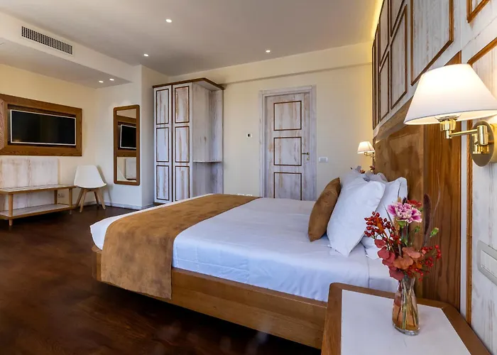 ホテル Il Belvedere 4*